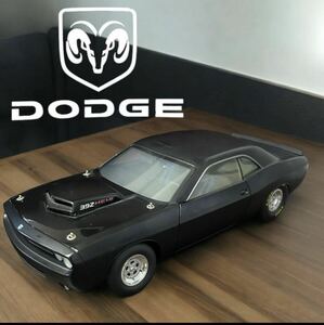 DODGE CHALLENGER ダッジ チャレンジャー　ミニカー