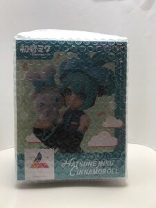 Luminasta 初音ミク × Cinnamoroll フィギュア シナモロール SEGA