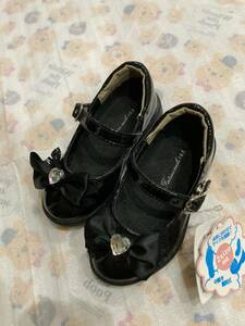 新品未使用タグ付き　女の子14.5cm〜15cm オシャレ靴　発表会　入園式　
