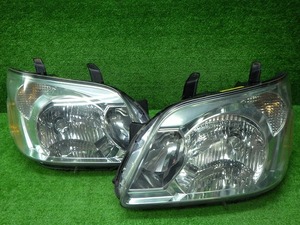 トヨタ　60系　ノア　後期　ヘッドライト　左右　HID　28-181　240313020