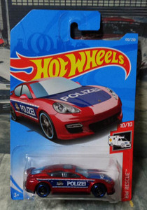 ホットウィール ポルシェ パナメーラ パトカー　HOTWHEELS PORSCHE PANAMERA POLIZEI　　　///(075)