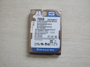 ☆ WD7500BPVT 9.5mm 2.5インチHDD 750GB (4004時間） ☆4085