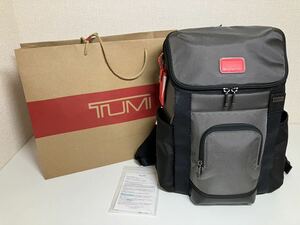 【希少】TUMI トゥミ Thornhill Backpack ALPHA BRAVO バックパック リュックサック　グレー　レッド　赤　未使用　【新品】