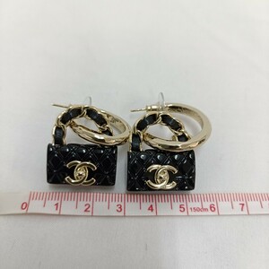 1円 シャネル CHANEL ピアス B23C ココマーク アクセサリー　マトラッセ