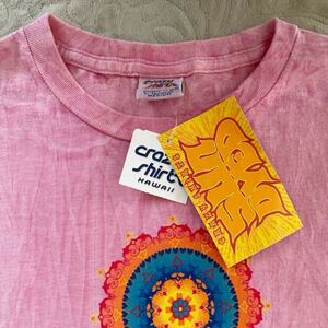 未使用タグ付きCRAZY SHIRTS HAWAII SUN DYED Tシャツ　ピンク花柄クルーネック 綿100%クレイジーシャツ漂白ホールガーメントM アメリカ製