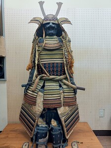 時代武具 甲冑 等身大 鎧兜 家紋無 武具 状態良 黒塗り