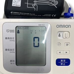 241111-298-266 UT200 通電確認済み！ OMRON オムロン HEM-7313 上腕式血圧計 血圧計 上腕式 ヘルスケア