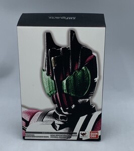 【中古】バンダイ　ＢＡＮＤＡＩ　S.H.Figuarts 仮面ライダーディケイド　開封品[240070116152]