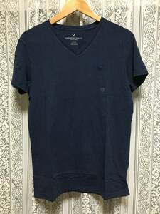 セール! 正規品 本物 新品 アメリカンイーグル ワイルド Vネック Tシャツ AMERICAN EAGLE 着心地抜群! 綿100% 知的 上品 ネイビー 紺 M ( L