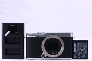 【超美品】FUJIFILM X-A2 ボディ ミラーレス 一眼 デジタルカメラ 富士フイルム #16503