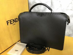 超美品 フェンディ FENDI ピーカブー ISeeU ミディアム メンズ バッグ 本物 購入証明書 沖縄正規代理店 購入時レシート有り