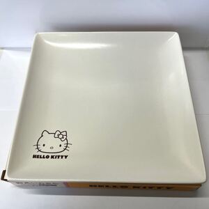 【S-146】 HELLO KITTY ハローキティ 食器　ローソン 角皿 非売品