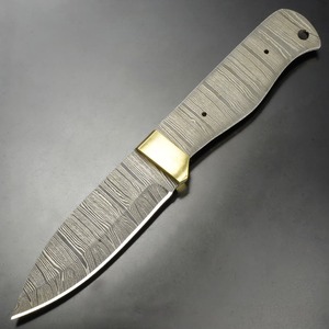 Knifemaking ナイフブレード Bushcraft ダマスカス鋼 真鍮製ガード付 BL125D ナイフメイキング 固定刃