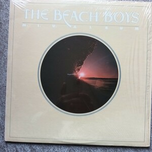 LPレコード　ザ・ビーチ・ボーイズ M.I.U.アルバム The Beach Boys 未使用に近い 美品　シュリンク付 輸入盤