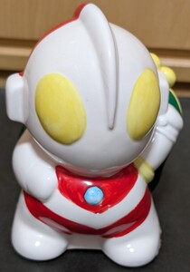 ウルトラマン 陶器製 貯金箱