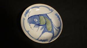 レア　書かれた魚が生きている　中国南方窯　魚図　中皿　割れカゲなし　民窯の力強さ