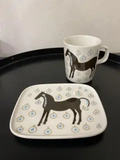 marimekko 食器セット　ムスタマンマ