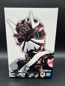 ★【同梱不可】未開封品 S.H.Figuarts 真骨彫製法 仮面ライダー響鬼 仮面ライダー響鬼紅