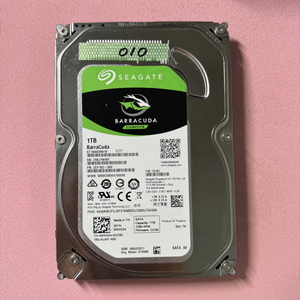 ◆◇送料無料◇◆ 動作確認済 ◆ SEAGATE HDD 1TB BarraCuda ST1000DM010 / 8270時間 / HDD010