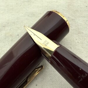 B870-H25-1313◎ MONTBLANC モンブラン 万年筆 ボルドー ケース付き