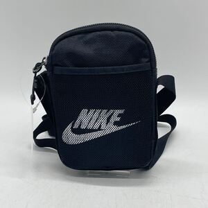 ★BN2844□NIKE ナイキ ナイロン ショルダーバッグ ミニバッグ ブラック