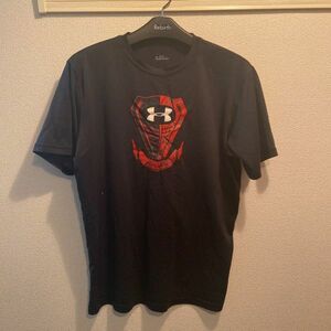 UNDER ARMOUR 半袖Tシャツ M