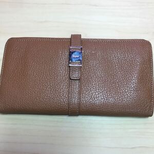 Salvatore Ferragamo フェラガモ　二つ折り長財布　ブラウン　レザー　革　メンズ　レディース　ブランド 財布 ロングウォレット