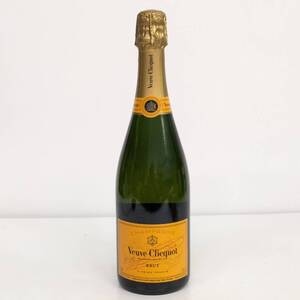 C27/Veuve Clicquot ヴーヴ・クリコ ブリュット イエローラベル シャンパン 750ml 12度