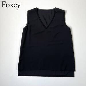 美品 FOXEY NEW YORK フォクシーニューヨーク ブラウス　トップス ノースリーブ　パリジェンヌ パウダーストレッチ レディース