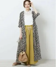 【美品】ローリーズファーム　小花柄シフォンワンピース　ガウンワンピース　Lサイズ