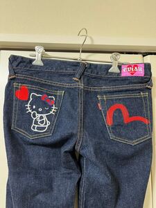 EVISU DONNA Hello Kitty ハローキティ サンリオ フレア ジーンズ デニムパンツ 美品 カモメ エヴィス エビス ズボン