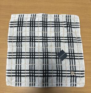 新品未使用 BURBERRY バーバリー ノバチェック タオル ハンカチ 白　黒　ベルベット　レア ホースマーク刺繍 ロゴ 定番チェック