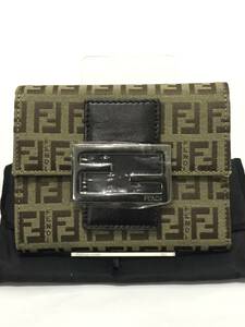 新品未使用！FENDI フェンディ ズッキーノ ズッカ柄 FF金具 FFロゴ シルバー金具 キャンバスレザー 三つ折り財布 コンパクトウォレット