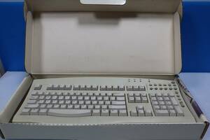 C4233 T*　L　 BELKIN keyboard SK-2500・FCC ID:GYUR40SK Part No:F8E207 キーボード・レトロキーボード・レトロ・パソコン関連