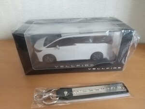 ★ 新型 トヨタ 40 ヴェルファイア カラーサンプル キーホルダー付 プラチナホワイトパールマイカ ミニカー 非売品 ★