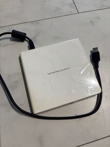 SLIM PORTABLE DVD WRITER GP65NB70 DVDドライブ　外付けDVDドライブ　T