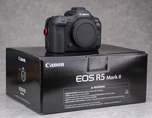 新品　未開封　未使用 EOS R5 MARK2 Mark ⅱ メーカ保証付き