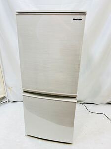 SHARP 137L 2ドアノンフロン冷蔵庫 SJ-D14E-W　2019年製 中古品 シャープ つけかえどっちもドア