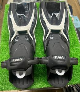 ○E9252 TUSA ツサ　HyFlex ハイフラックス　ダイビングフィン　足ヒレ　Mサイズ○