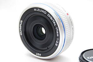 ★極上美品　オリンパス M.ZUIKO DIGITAL 17mm F2.8 シルバー★