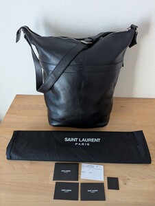 美品 エディ期 SAINT LAURENT PARIS レザーショルダーバッグ エディスリマン サンローランパリ CELINE セリーヌ dior homme エディスリマン