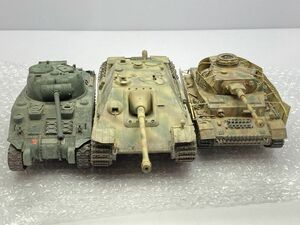 戦車 プラモデル 完成品 スケール不明 破損 欠品 あり まとめて 簡易梱包/ジャンク ※まとめて取引・同梱不可 [20-2410]