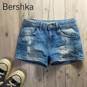 ☆Bershka ベルシュカ☆USED クラッシュ加工 ストレッチ デニム ハーフパンツ ショートパンツ レディース W24 S1963