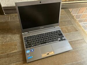 東芝 Toshiba dynabook R631/D ディスプレイ破損　ジャンク品 