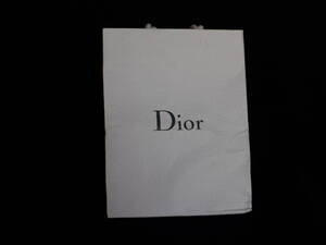 クリスチャン　ディオール　　Ｄｉｏｒ　　　手提げ袋　　　紙袋　　　小形　　　新品同様