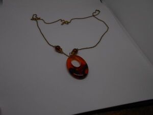 琥珀コハクJewelryNO.3 60CM 3.5X2.5X0.7CM 8g ネックレス　イヤリング　ブレスレット　ペンダントヘッド　アンバーAMBER COPAL