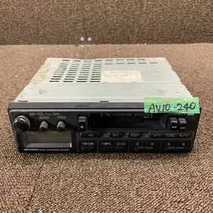 AV10-240 激安 カーステレオ MITSUBISHI MB649731 RX-213 33199397D カセットデッキ FM/AM オーディオ 通電未確認 ジャンク