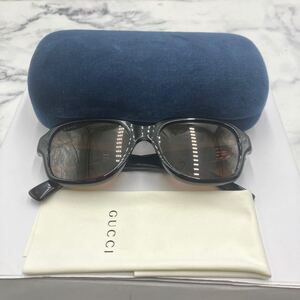 ●【売り切り】GUCCIグッチサングラス GG1174S 005 54□19-145 L セルフレーム ブランド小物 男女両用 ケース付属