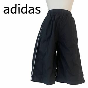 adidas アディダス　キッズ　レディース　ショートパンツ　ハーフパンツ　ジャージ　黒　160