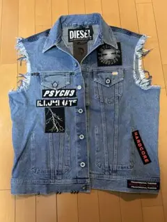 ⭐️新品⭐️DIESEL デニムベスト　Sサイズ　ブルー　新品